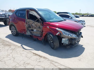 NISSAN KICKS 2021