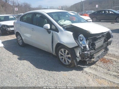 KIA RIO 2013