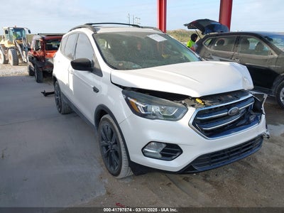 FORD ESCAPE 2017
