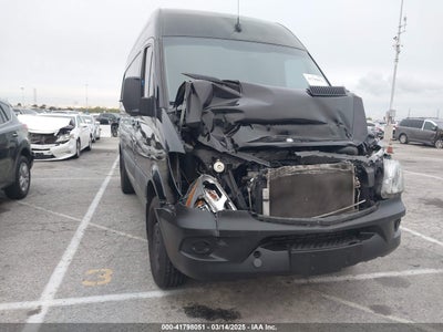 MERCEDES-BENZ SPRINTER 2500 2015