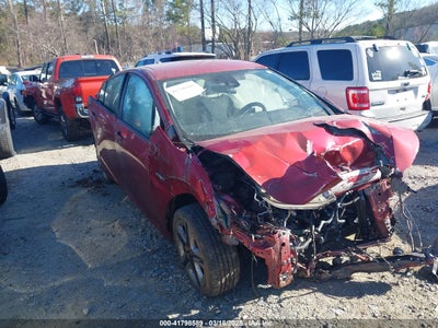 TOYOTA PRIUS 2016
