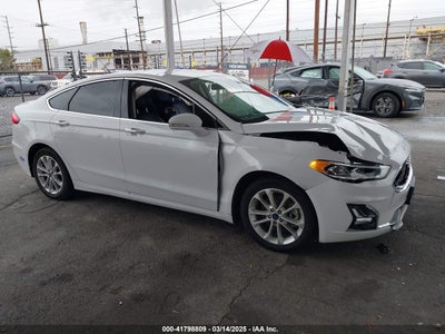 FORD FUSION ENERGI 2019
