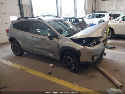 SUBARU CROSSTREK 2022