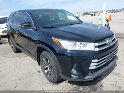 TOYOTA HIGHLANDER 2018