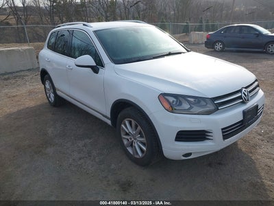 VOLKSWAGEN TOUAREG 2013