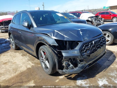 AUDI Q5 2024