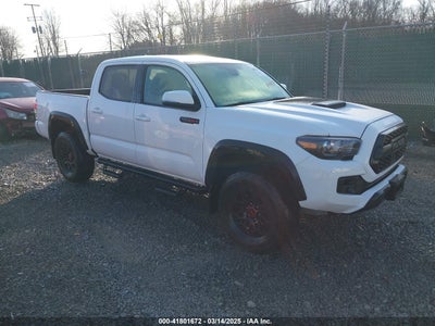TOYOTA TACOMA 2019