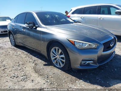INFINITI Q50 2015