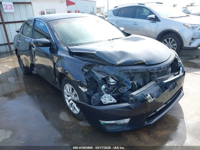 NISSAN ALTIMA 2015
