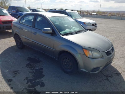 KIA RIO 2010