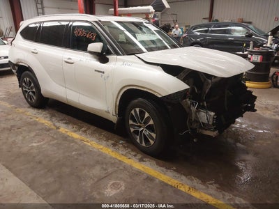 TOYOTA HIGHLANDER 2021