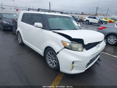 SCION XB 2012