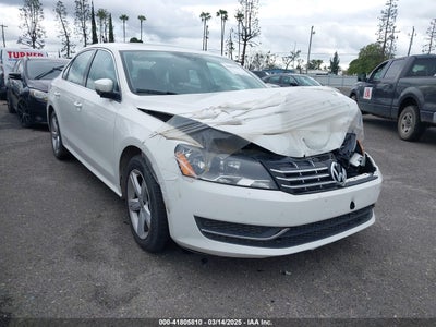 VOLKSWAGEN PASSAT 2013