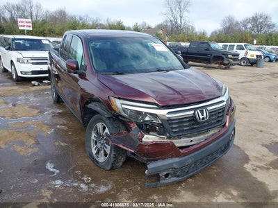 HONDA RIDGELINE 2017