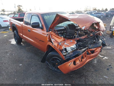 DODGE DAKOTA 2000