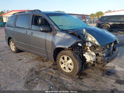 TOYOTA SIENNA 2009