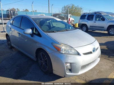 TOYOTA PRIUS 2011