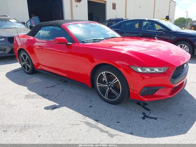 FORD MUSTANG 2024