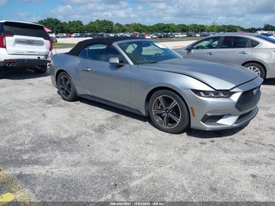 FORD MUSTANG 2025