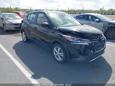 NISSAN KICKS 2023