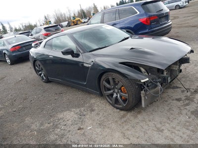 NISSAN GT-R 2009