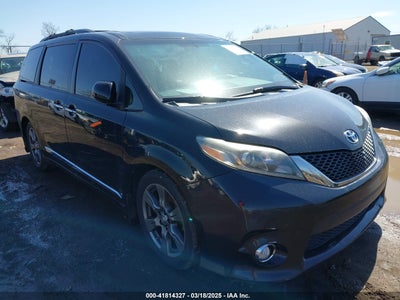 TOYOTA SIENNA 2017