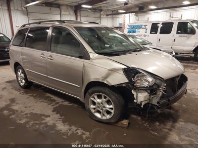 TOYOTA SIENNA 2005