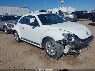 VOLKSWAGEN BEETLE 2015