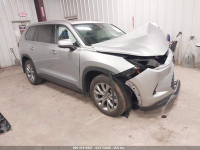 TOYOTA HIGHLANDER HYBRID 2024