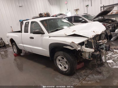 DODGE DAKOTA 2006
