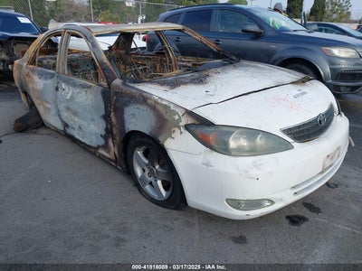 TOYOTA CAMRY 2004