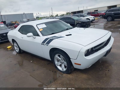 DODGE CHALLENGER 2011