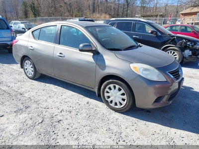 NISSAN VERSA 1.6 SV 2014