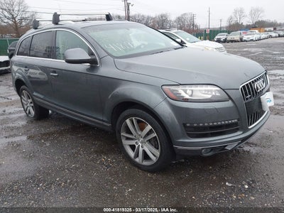 AUDI Q7 2015