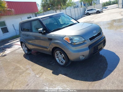 KIA SOUL 2010