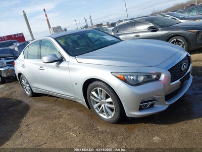 INFINITI Q50 2015