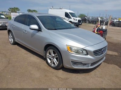 VOLVO S60 2015