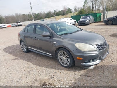 SUZUKI KIZASHI 2011