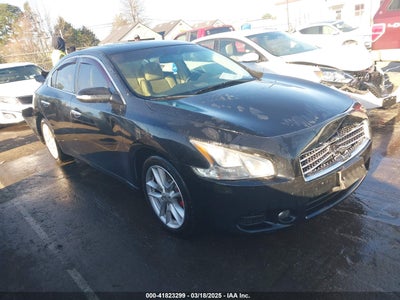 NISSAN MAXIMA 2011