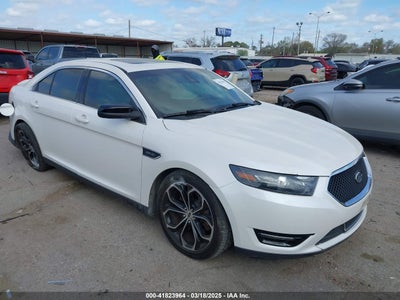 FORD TAURUS 2015