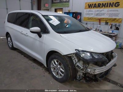 CHRYSLER VOYAGER 2022