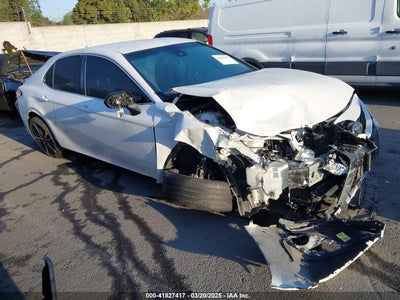 TOYOTA CAMRY 2019