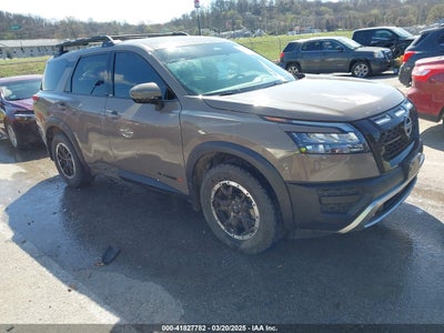 NISSAN PATHFINDER 2023