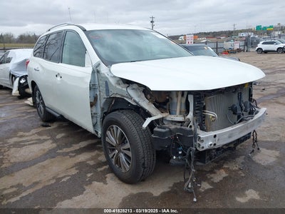 NISSAN PATHFINDER 2018