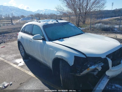 INFINITI FX35 2005