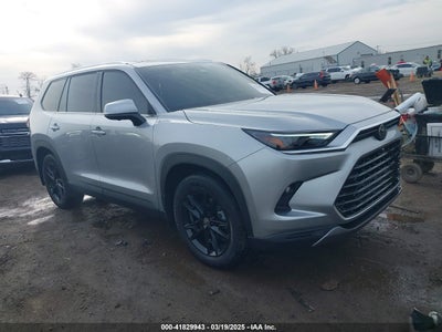 TOYOTA GRAND HIGHLANDER 2024