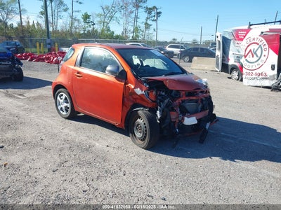 SCION IQ 2013