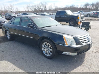 CADILLAC DTS 2011