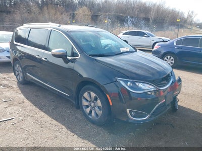 CHRYSLER PACIFICA HYBRID 2019