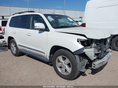 TOYOTA LAND CRUISER 2013